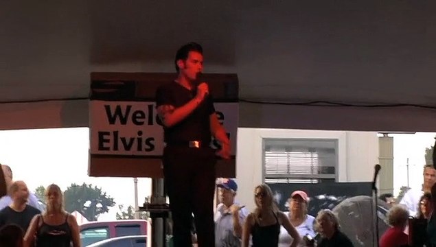 Franz Goovaerts sings 'If I Can Dream' Elvis Week 2007