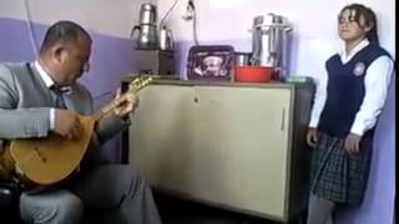 Amatör şarkı - ses budur işte kucuk kizdan türkü