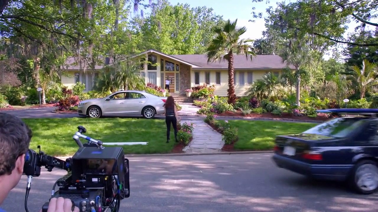 SISTERS B-Roll Footage - Behind The Scenes (2015) Tina Fey, Amy Poehler Comedy Movie HD