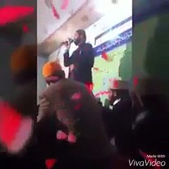 Shocking Death During Reciting Naat Watch Video...................