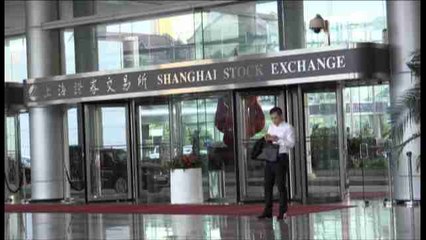 China cierra sus bolsas prematuramente por primera vez ante unas caídas del 7%