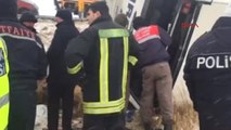 Kırşehir-Ankara Yolunda Yolcu Otobüsü Kaza Yaptı, İlk Belirlemelere Göre 9 Kişi Hayatını Kaybetti -1