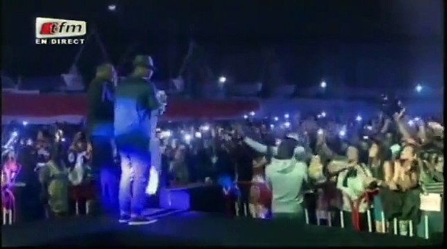 EL HADJ DIOUF AU GRAND BAL DE YOUSSOU NDOUR