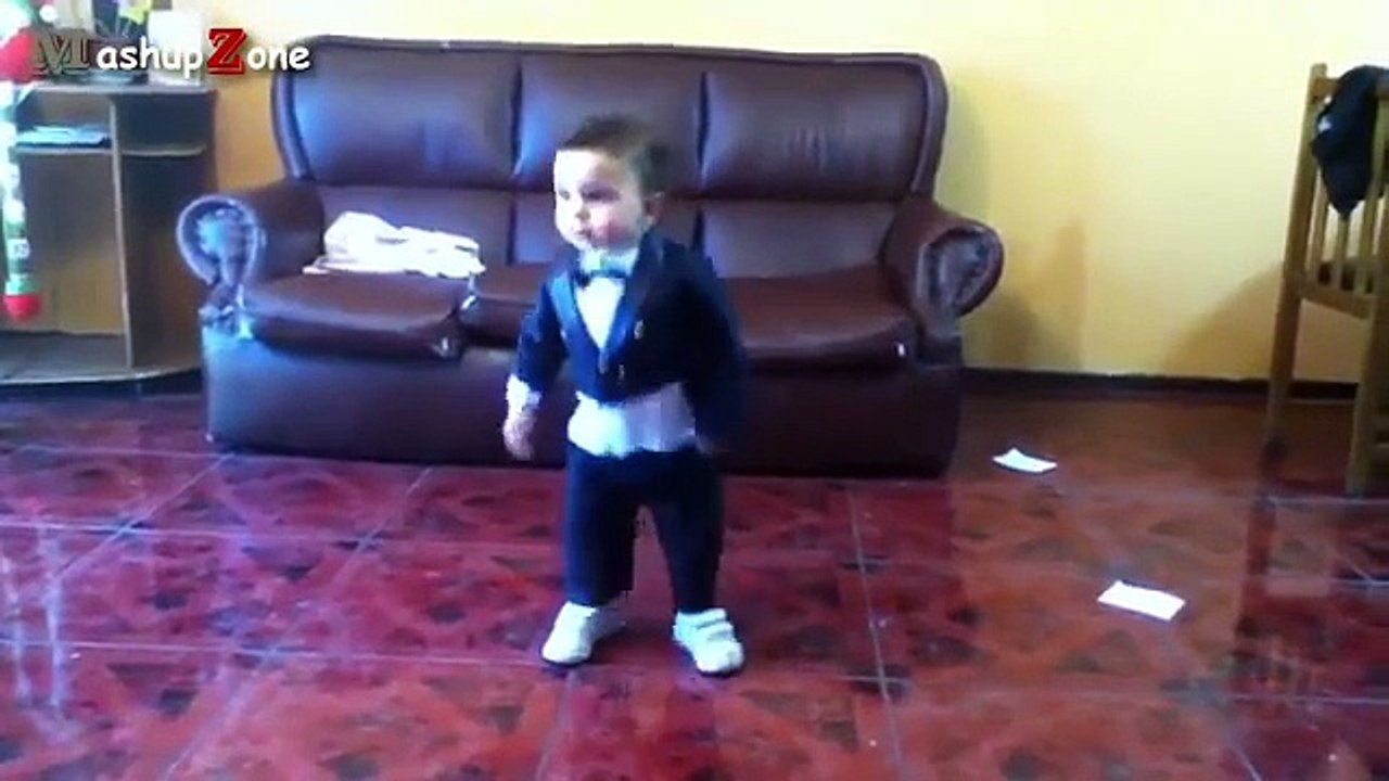 Funny Twin Babies Dancing Compilation 2015