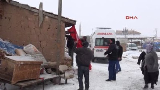 Kayseri - Şehit Polis Musa Yüce'nin Kayseri'deki Baba Evine Ateş Düştü