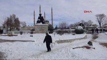 Edirne 15 Santim Kar Edirne?yi Felç Etti Ek