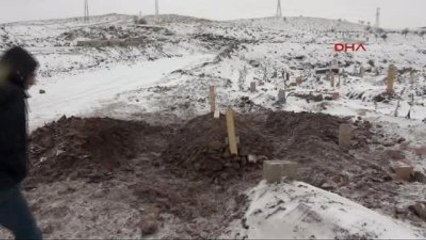 Elazığ Sur'da Ölen Melek Alpaydın Elazığ'da Toprağa Verildi