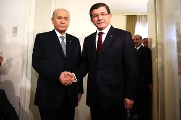 Meclis'te Davutoğlu - Bahçeli Zirvesi