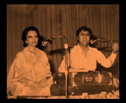 Kothe Te Aa Mahiye Punjabi Tappe By Jagjit & Chitra Singh Album Concert In Pakistan Vol 05 By Iftikhar Sultan