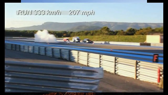 Реактивный велосипед 363 км час против FERRARI ENZO