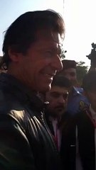 Must Watch Those Who Say Imran Khan Slaps Or Beats Workers