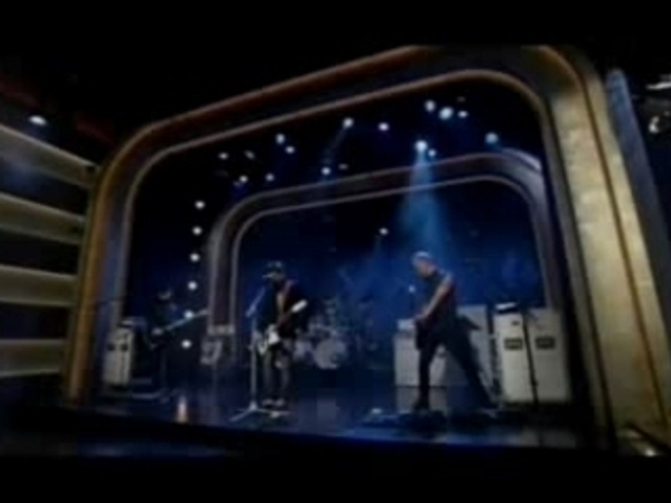 30 Seconds To Mars - Attack ( Live On Conan )