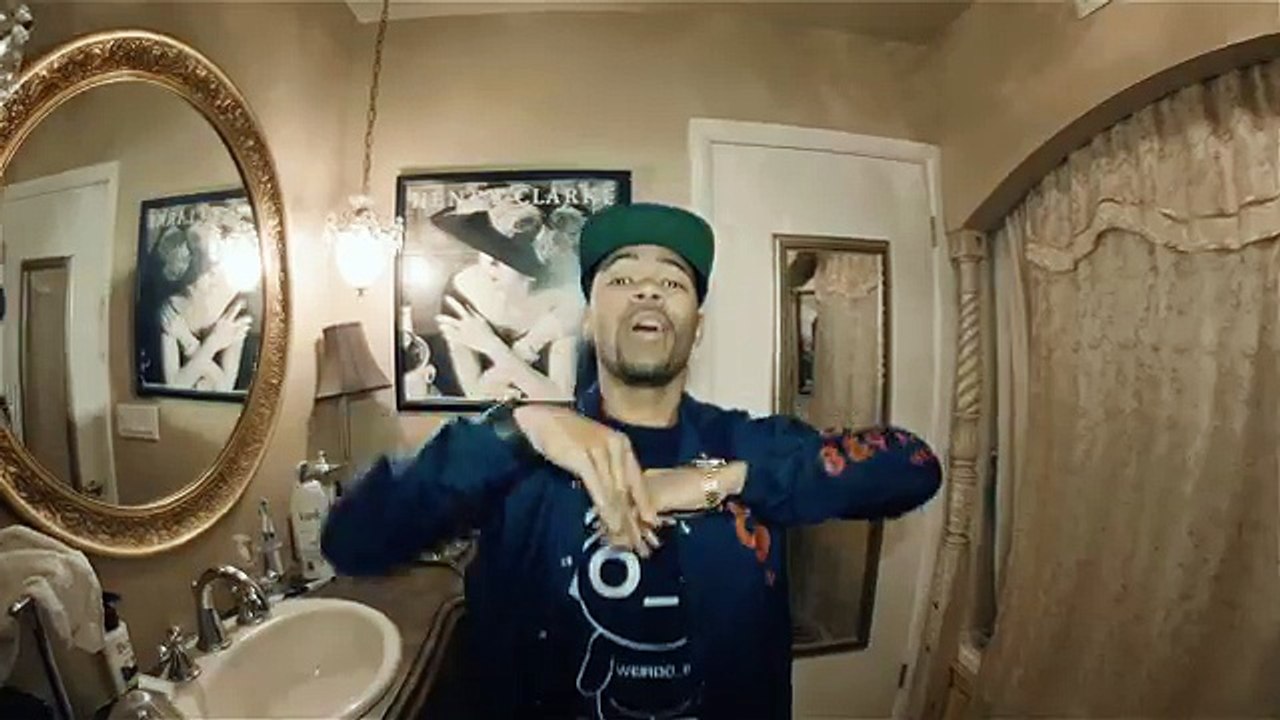 Futuristic x Devvon Terrell - Roll Up (Official Music Video)