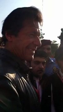This Video Is For Those Who Says Imran Khan Slaps And Beats His Workers (Must Watch)