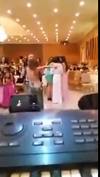 فضيحة منال عمارة سكرانه ليلى رأس ألسنة بعد خروجها من بلاتو الحوار التونسي