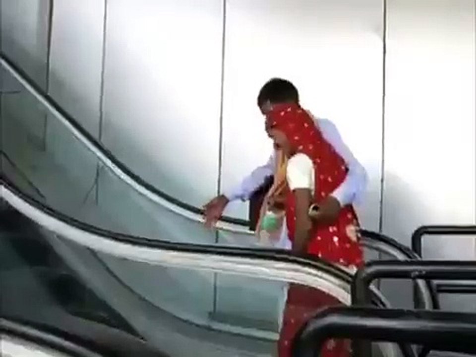 Man and woman lifing scene must watch