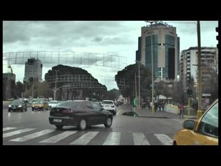 Dhurata turke. Semaforët-led mbërrijnë në kryeqytet