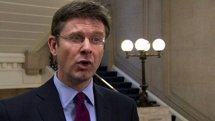 Government helps small building firms in new housing scheme