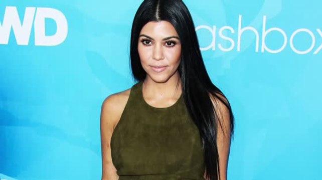 Kourtney Kardashian gibt ihre Vorsätze für das Jahr 2016 bekannt