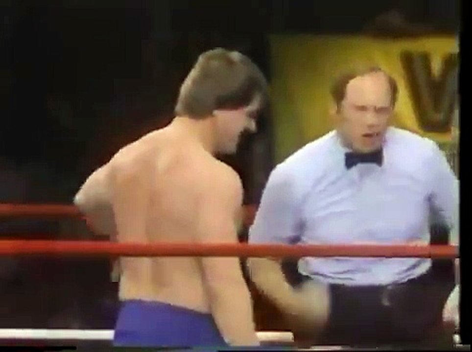 Tonga Kid vs Roddy Piper Championship Wrestling Oct 27th, 1984