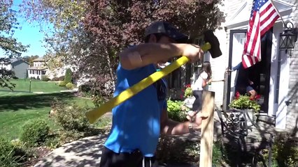 HALLOWEEN TRICK OR TREAT PRANK HOW TO PRANK