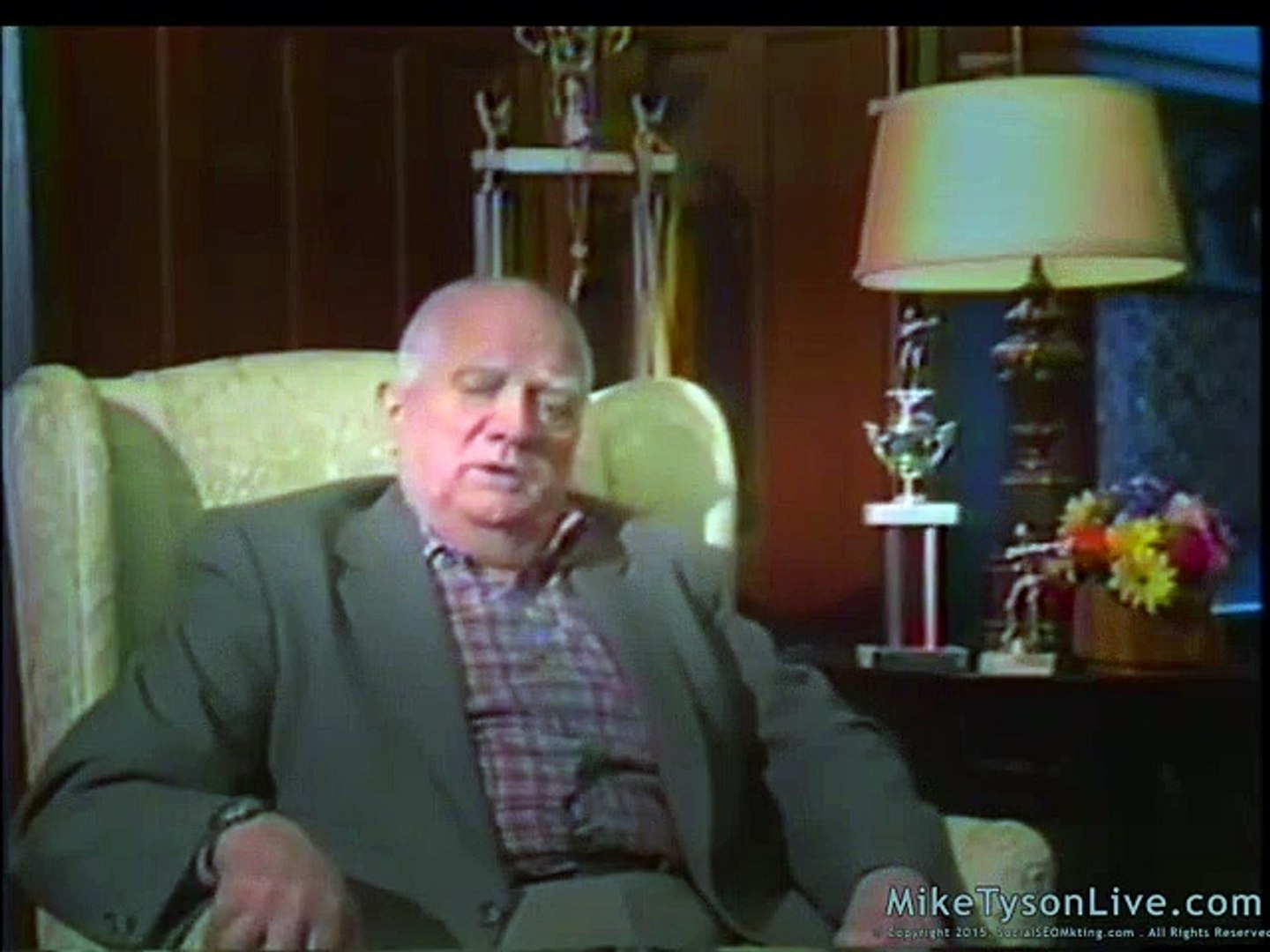 Young Mike Tyson at 16 Talks Trains with Cus D'amato Rare Video | Awesome  Things, image size:1440x1080