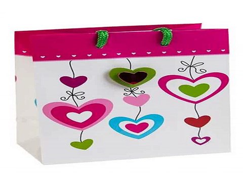 Популярный подарок на именины - Пакет подарочный Гирлянда из сердец в г. Новосибирск