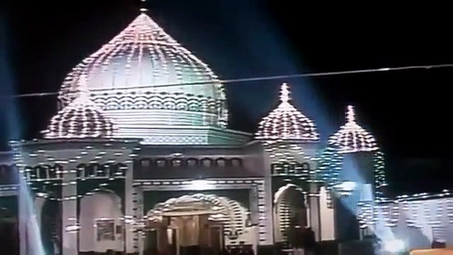 Naat Tan Sadqe Mera Man Sadqe bY Abdul Rauf Rufi in Eidgah Shareef On Qtv Channel