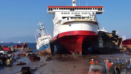 TOP 10 MOST SHOCKING Ship Accidents