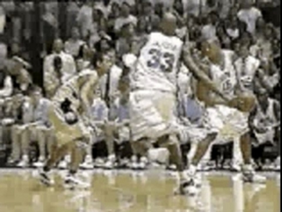 Vince Carter /  Tim Duncan en NCAA
