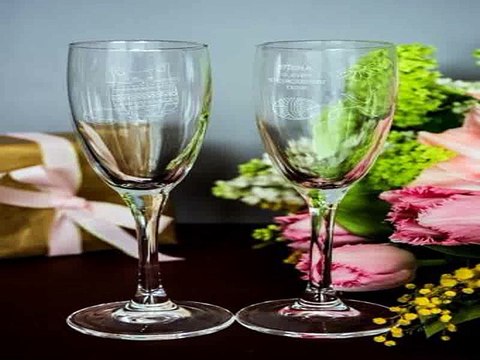 Приличный подарок на все случаи жизни - Набор бокалов для шампанского с вашим текстом Котенок в г. Хабаровск