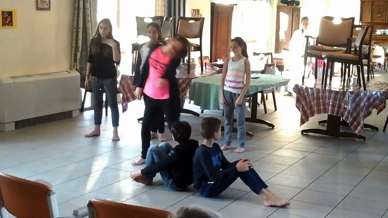 Danse 6D Altérité groupe B