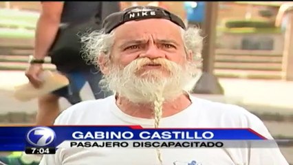 Personas con discapacidad navegan mar de obstáculos al utilizar buses