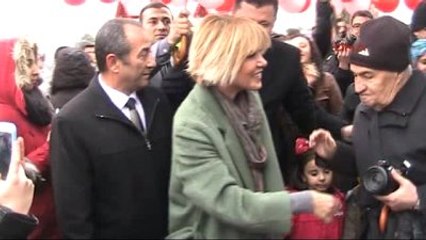 Uşak'ta Gülben Ergen'li Anaokulu Açılışı