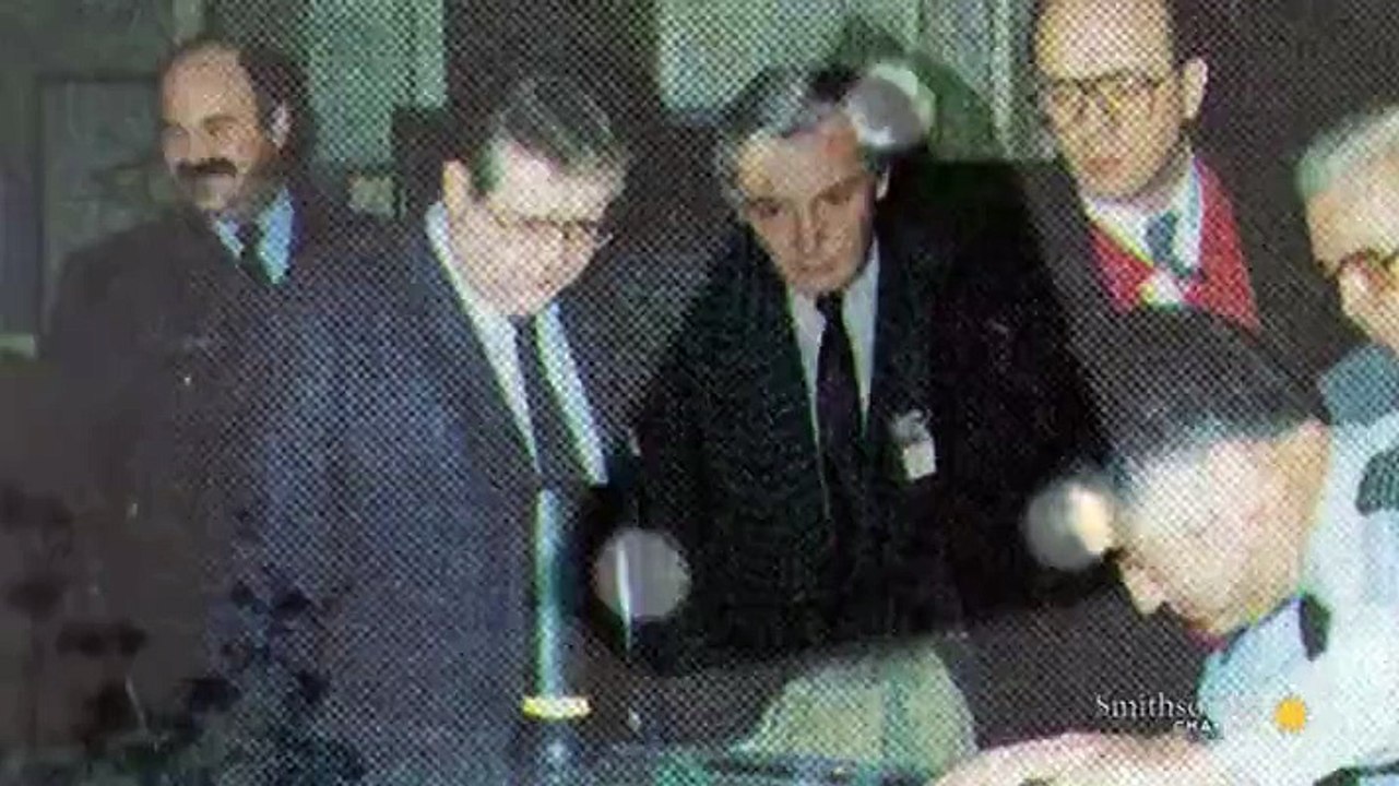 UFOs Declassified - Season 1 Episode 03 - Battle of Los Angeles