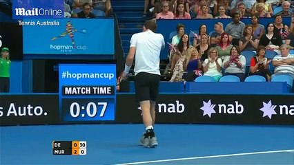 Andy Murray beats Kenny de Schepper 6-2 6-2 in the Hopman Cup