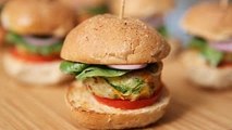 Veg Burger | Mini Veg Sliders | Tasty Snack Recipe by Ruchis Kitchen