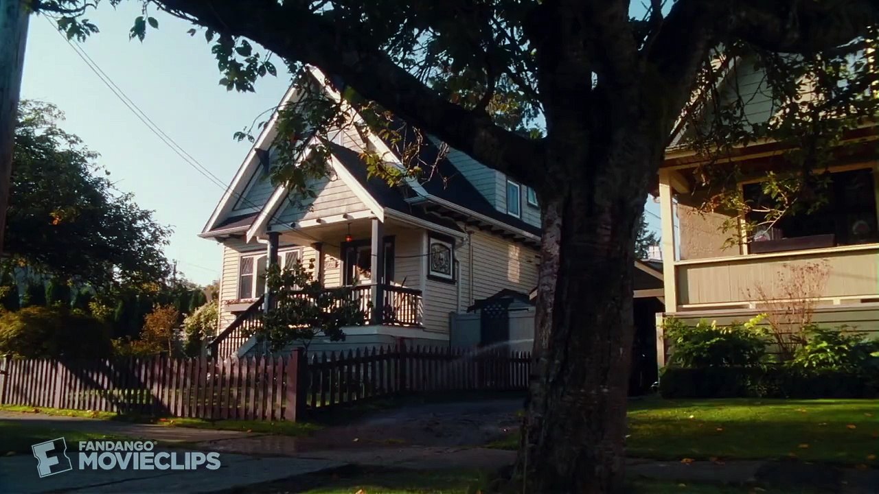 Diary of a Wimpy Kid (2/5) Movie CLIP - Really Have to Pee (2010) HD