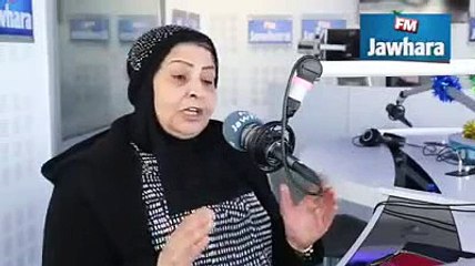 بعد سرقة حقيبتها في مطار المنستير مواطنة تونسية تطلب من السارق باكية أن يعيد لها فقط دواء القلب