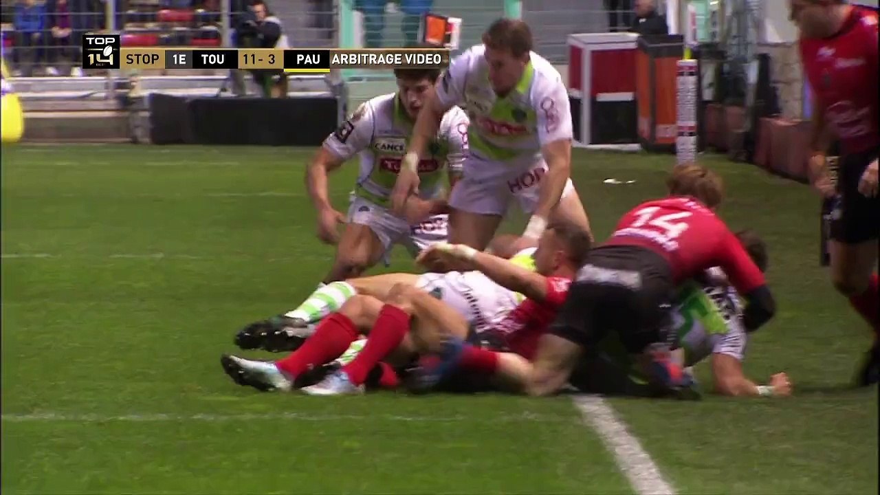 Quade Cooper Silly Yellow card vs pau