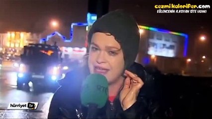 Canlı Yayında Trafik Levhasından Dayak Yemek