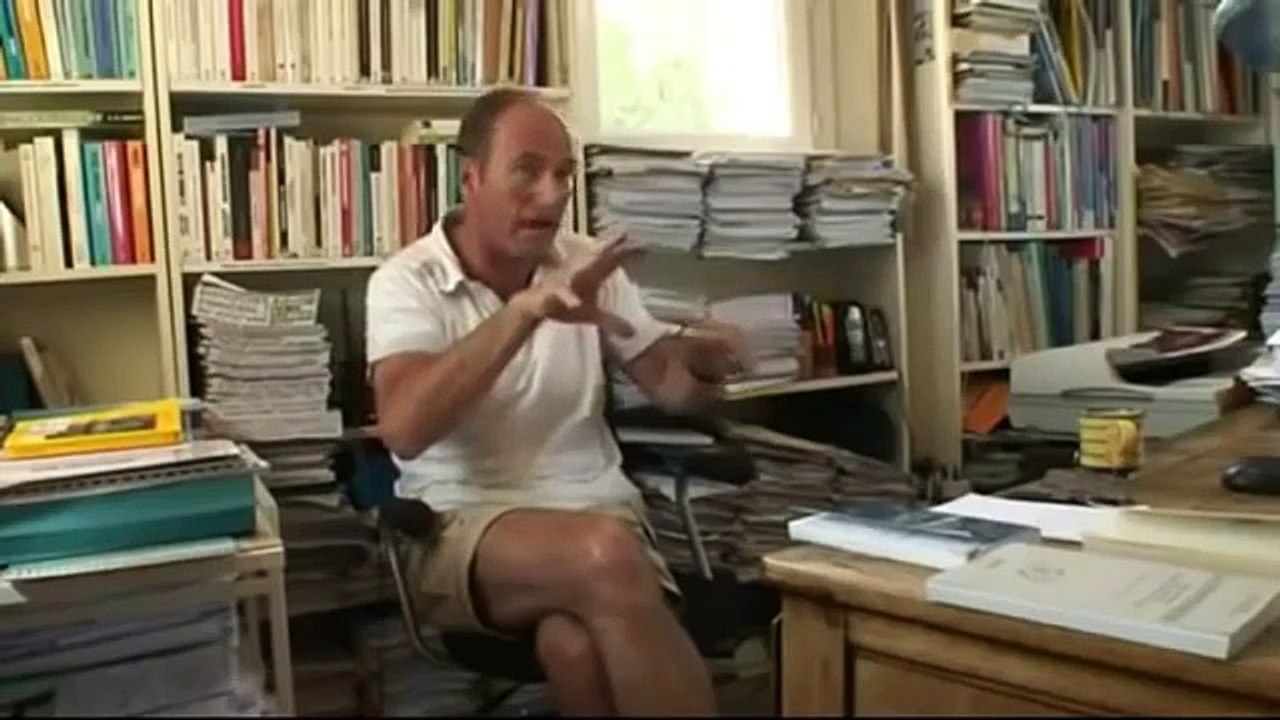 On nous rebat les oreilles avec la Dette  Qui l'a organisée A qui profite-t-elle  Etienne Chouard