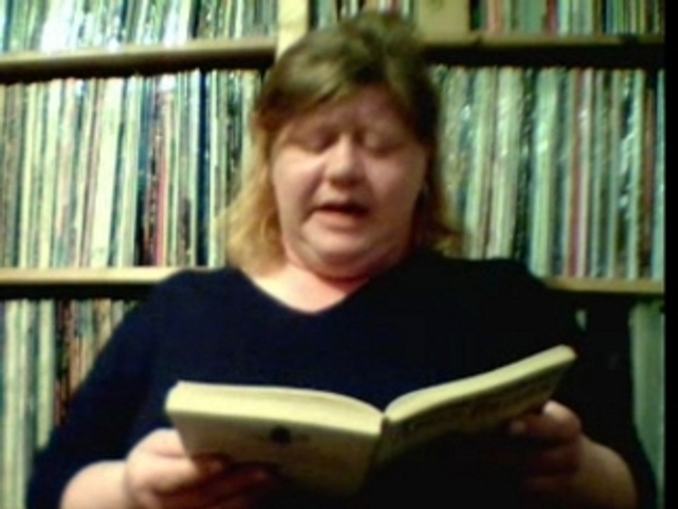 Stefanie liest