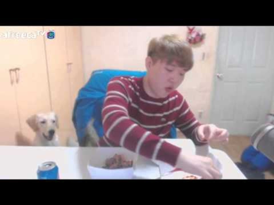 트레이너선생님이 튀김없는치킨먹으라해서 먹는 굽네치킨 먹방 ㅋㅋㅋ[양띵TV미소]먹방