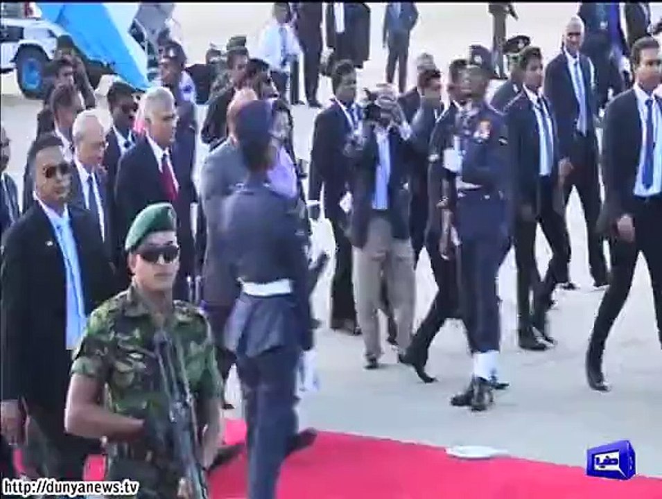 PM Nawaz Sharif Arrives in Sri Lanka for 3-day Official Visit