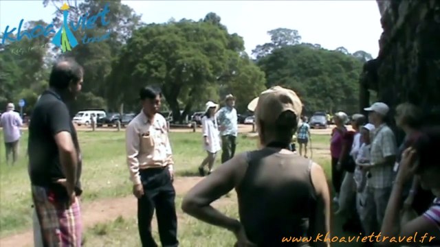 Visit the Elephants Terraces and the King Leper - Angkor Wat, Angkor Thom in Siem Reap - Travel To Cambodia and Vietnam