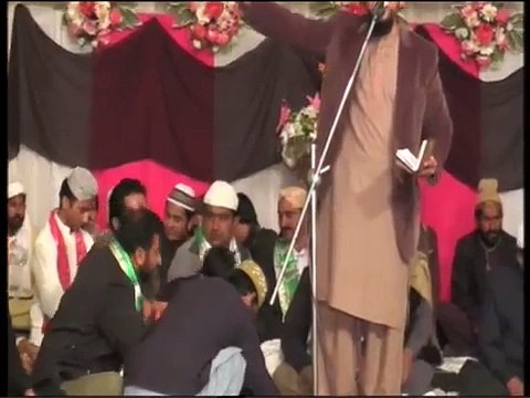 MUHAMMAD FAROOQ MAHRVI PART 4(MAHFEL NAAT JANPUR)17/12/2015