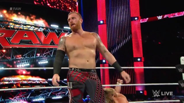 WWE Raw: Dolph Ziggler vs. Heath Slater - January 4, 2016