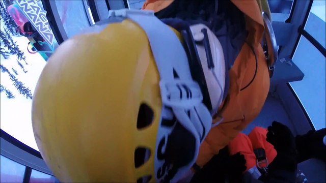 Évacuation de skieurs coincés dans un téléphérique... Petit tour en Hélicoptère