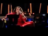 Napoli - Lina Sastri cade durante il concerto di Capodanno (01.01.16)